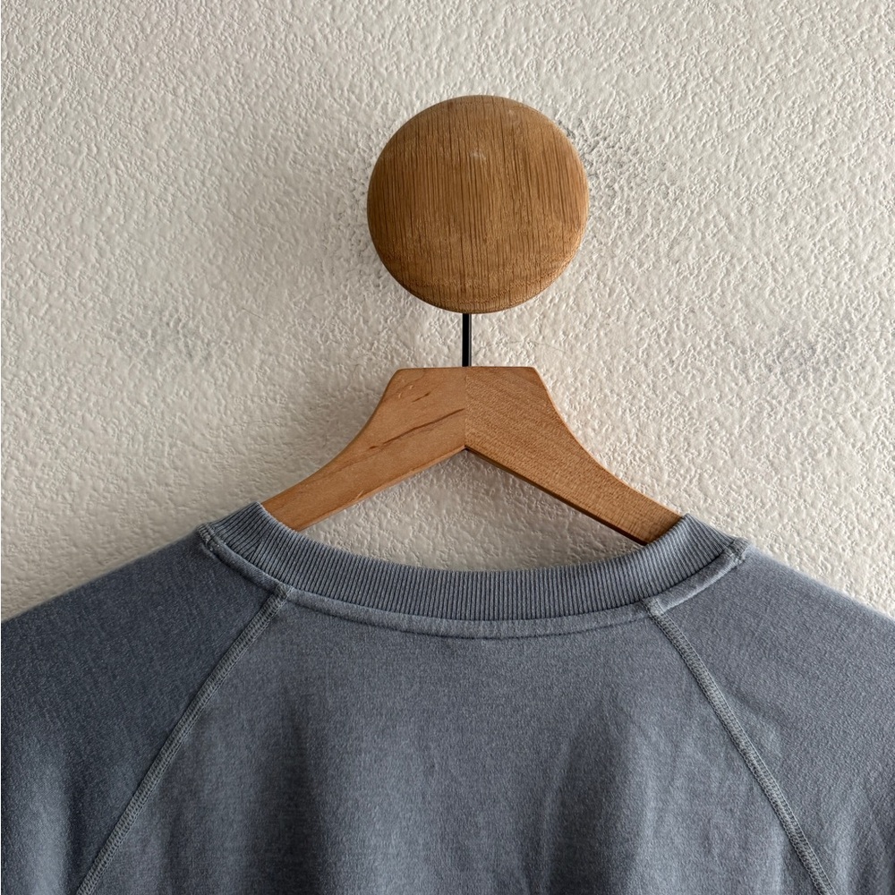 Vuori Womens Halo Crew Lightweight Sweatshirt - Picture 5 of 7